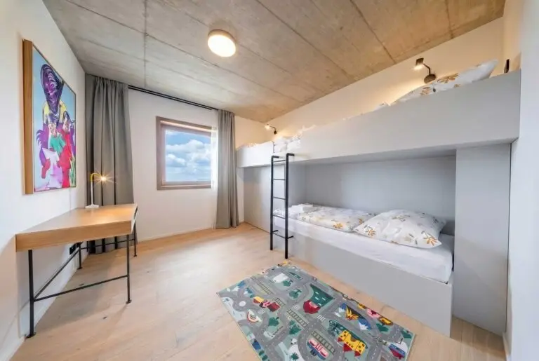 Familien-Apartment – 3 Zimmer (12)