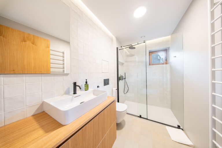 Apartment (2)